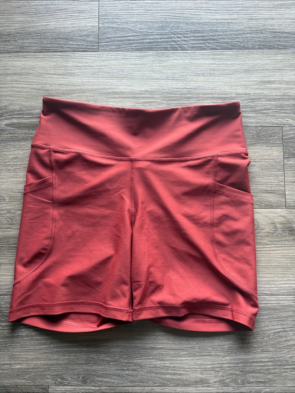Old Navy High-Rise Rust Athletic Women’s Shorts with Pockets